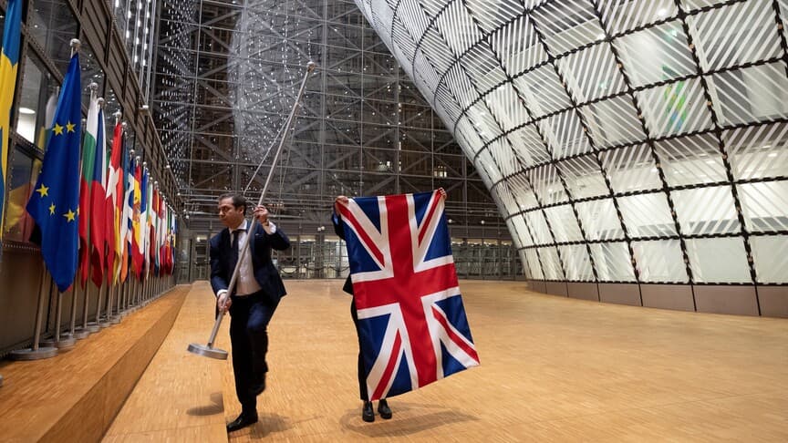 Brexit'in İngiltere ekonomisine 10 yıllık etkileri açıklandı