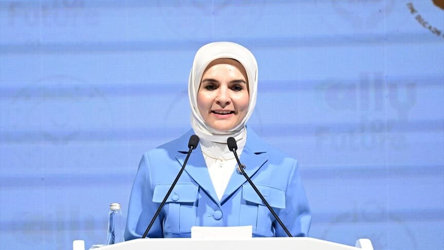 Bakan Göktaş: Kadınlar geleceği inşa eden öncülerdir