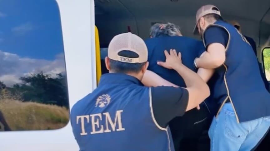 Kocaeli'de FETÖ'nün eğitim yapılanmasına yönelik operasyonda 15 kişi gözaltına alındı