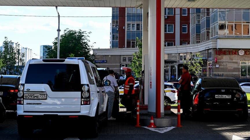 İrkutsk'ta akaryakıt satışına kısıtlama getirildi