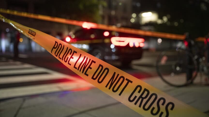 California'daki kütüphanede silahlı saldırıda 2 kişi yaşamını yitirdi