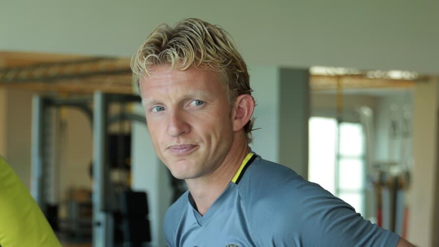 Dirk Kuyt, Fenerbahçe'ye yardımcı antrenör olarak geri döndü