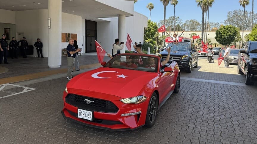 A Milli Futbol Takımı, Dünya Kupası için Los Angeles'a ulaştı