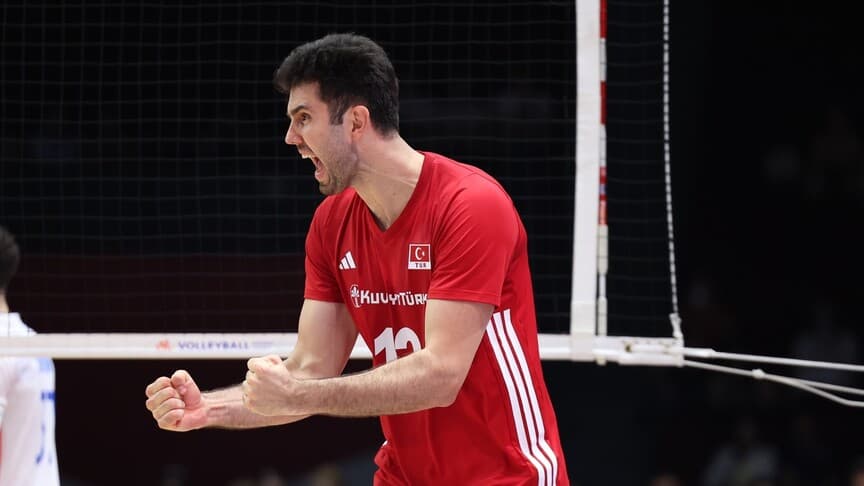 A Milli Erkek Voleybol Takımı, Çin'i 3-0 yendi