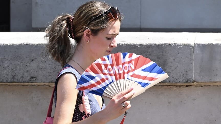 Londra'daki aşırı sıcaklık etkinliği iptal edildi