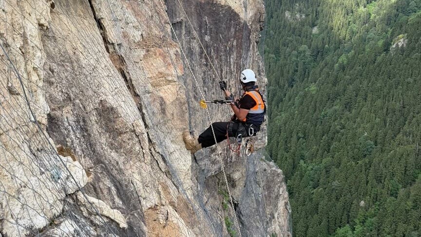 Sümela Manastırı yeniden ziyarete açıldı