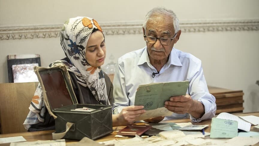Irak'taki aile, Osmanlı belgelerini nesilden nesile koruyor