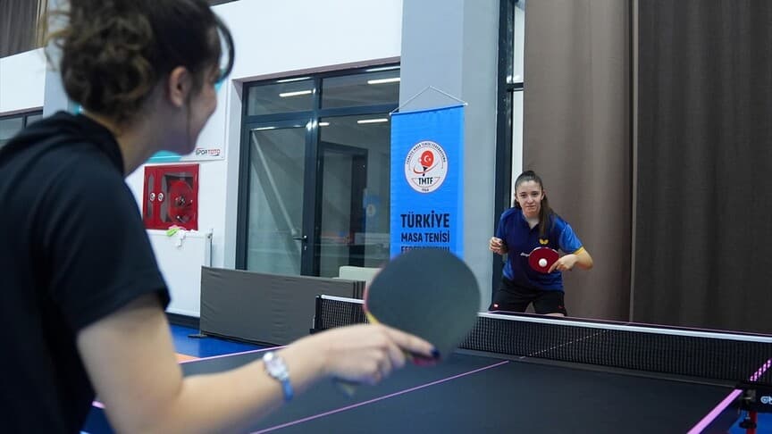 Şafaktepe ve Lider Engelliler, masa tenisinde olimpiyat hedefliyor