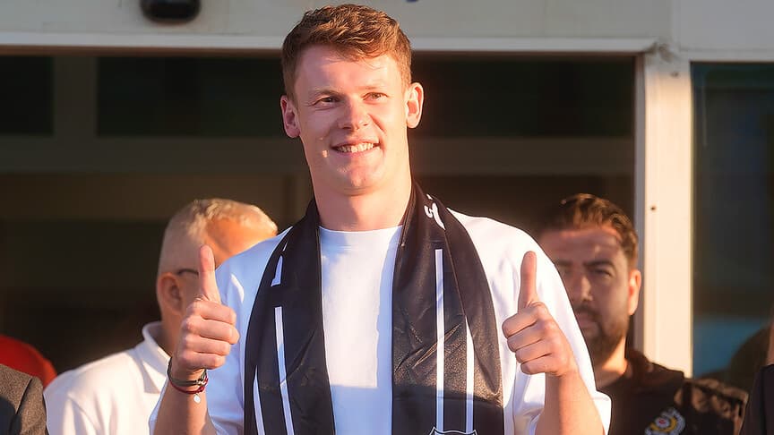 Beşiktaş'ın yeni kalecisi Nübel, taraftarla buluşmak için heyecanlı