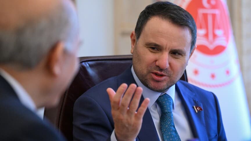 Bakan Gürlek: Zirve, Türkiye Yüzyılı vizyonunun dış politikadaki yansımasıdır