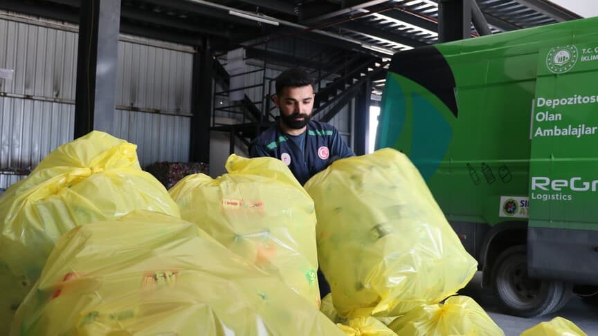 Sakarya'da 9 milyon içecek ambalajı geri dönüştürüldü