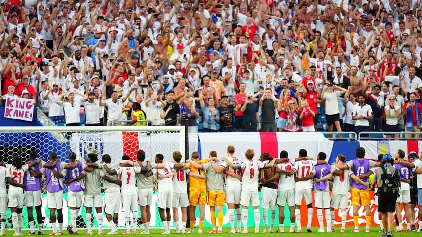 İngiltere, uzatmalarda attığı golle yarı finale yükseldi.