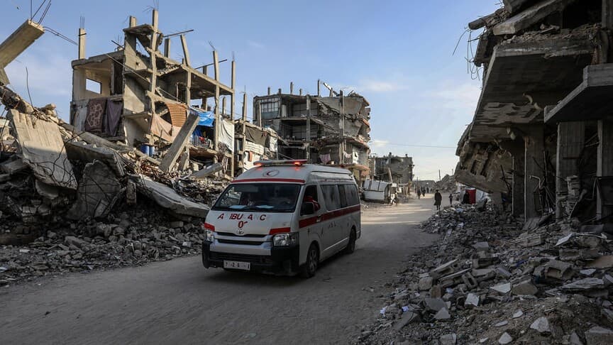Gazze'de ambulans hizmetleri çöküş riskiyle karşı karşıya