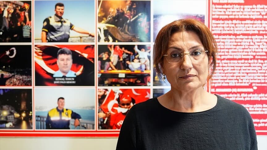 Şehit polisin eşi, 15 Temmuz ruhunun gelecek nesillere aktarılmasını istiyor