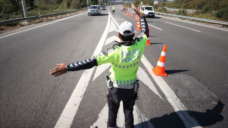 İstanbul'da yarın bazı yollar kapatılacak