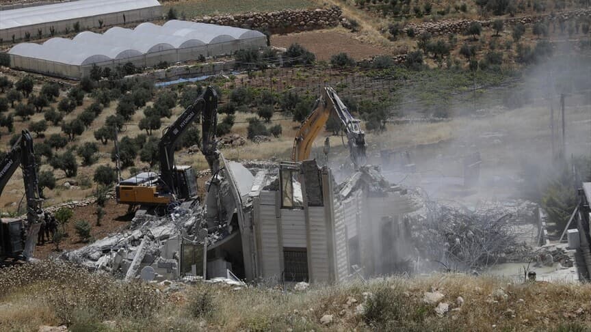 İsrail, Batı Şeria'da 12 bin yeni Yahudi konutu inşa edecek