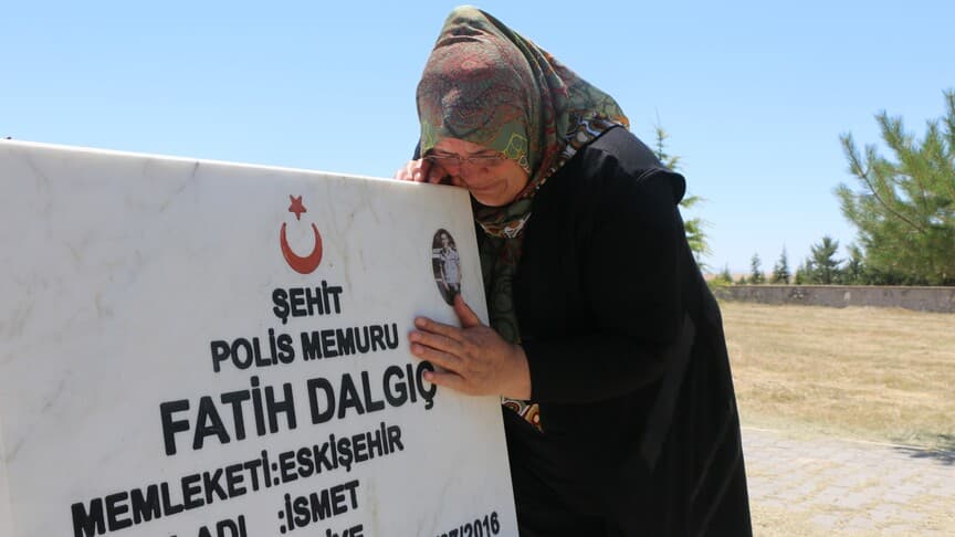 15 Temmuz şehidi Fatih Dalgıç'ın annesi acısını hala yaşıyor
