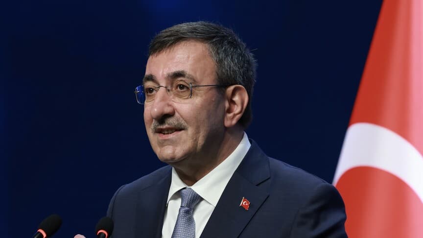 Cumhurbaşkanı Yardımcısı Yılmaz, milletimizin direnişini vurguladı
