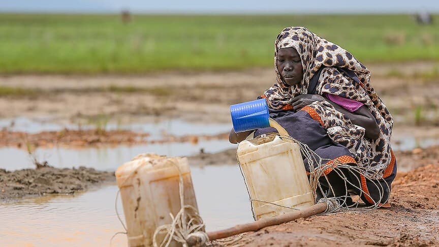 Afrika'da 400 milyon kişi içme suyu bulamıyor