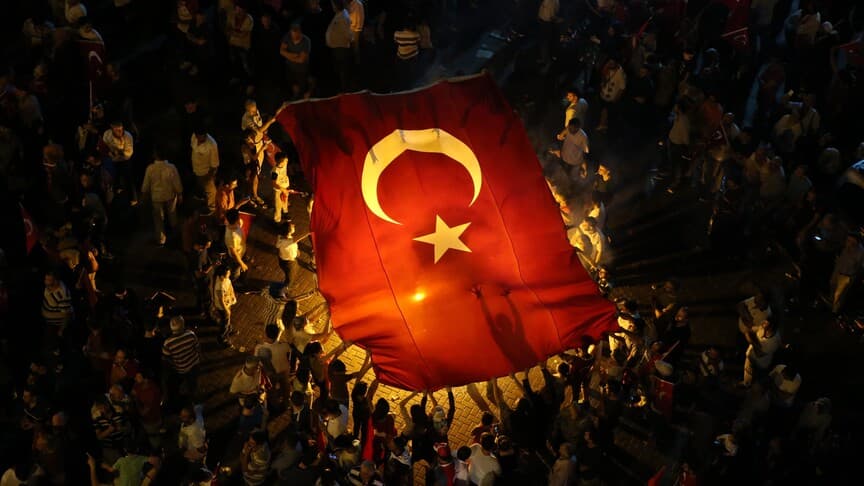 Siyasiler 15 Temmuz Demokrasi ve Milli Birlik Günü için mesaj yayımladı