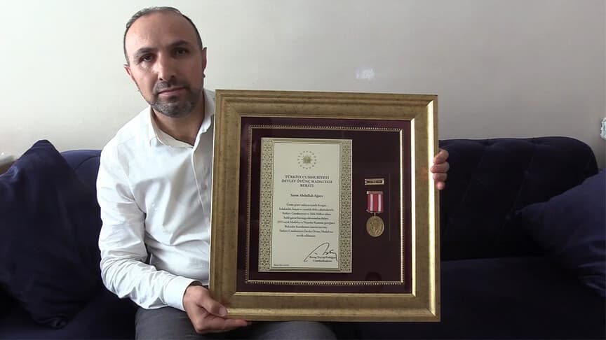 15 Temmuz gazisi, darbe girişimini her fırsatta anlatıyor