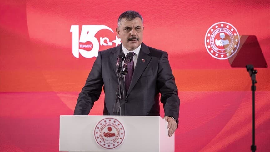Bakan Çiftçi: Kahramanlarımız sayesinde devletimiz ayakta