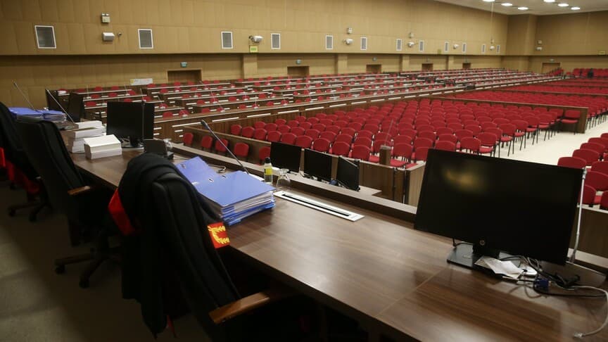 Büyükçekmece Belediyesindeki yolsuzluk davasının ilk duruşması başladı