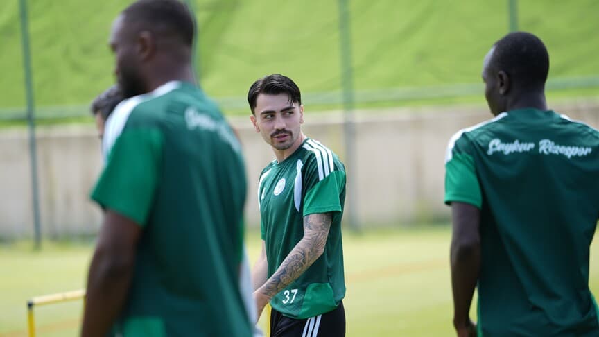Taha Şahin, yeni sezonda Rizespor'a katkı sağlamayı hedefliyor