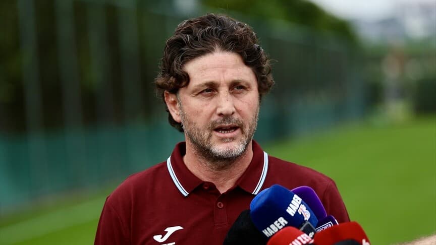 Trabzonspor'un Teknik Direktörü Fatih Tekke, transfer hamleleri yapacak