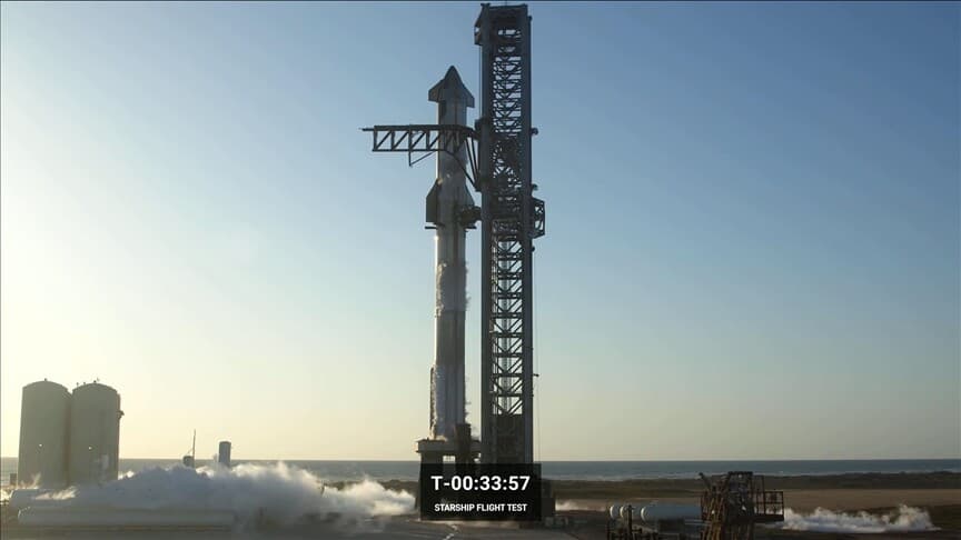SpaceX'in Starship roketinin 13. test uçuşu motor arızası nedeniyle iptal edildi
