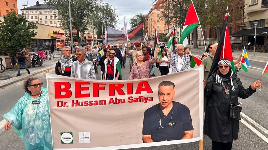 İsveç'te İsrail'in Filistin ve Lübnan'a saldırıları protesto edildi