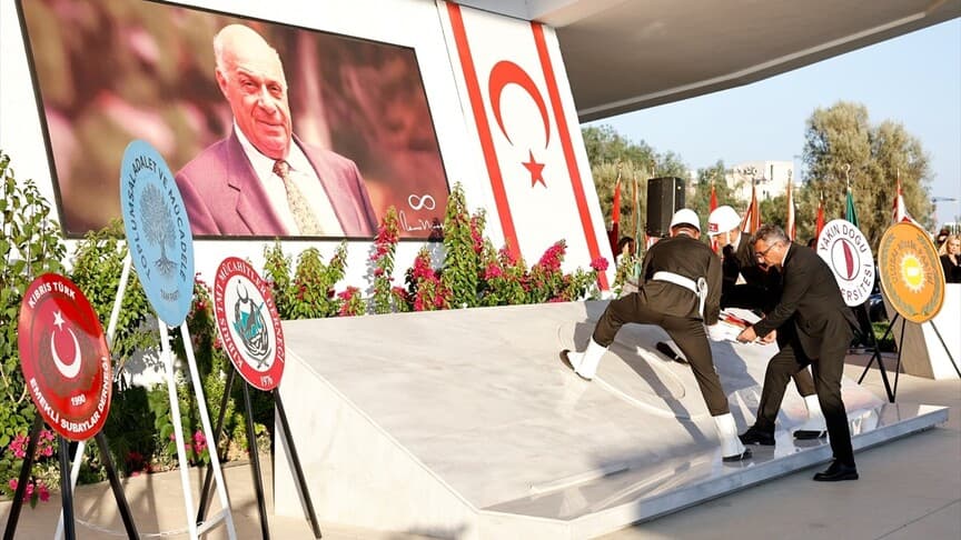 KKTC'de Kıbrıs Barış Harekatı'nın 52. yılı kutlanıyor