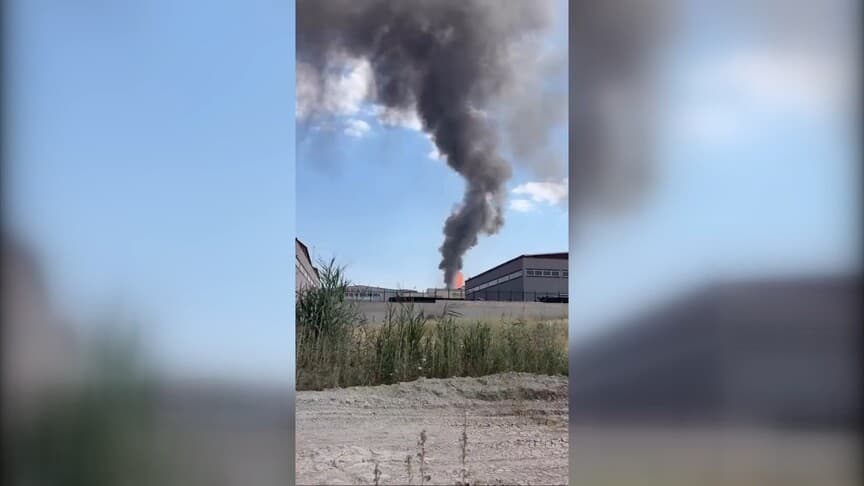 Kahramankazan'daki fabrikada yangın söndürme çalışmaları sürüyor