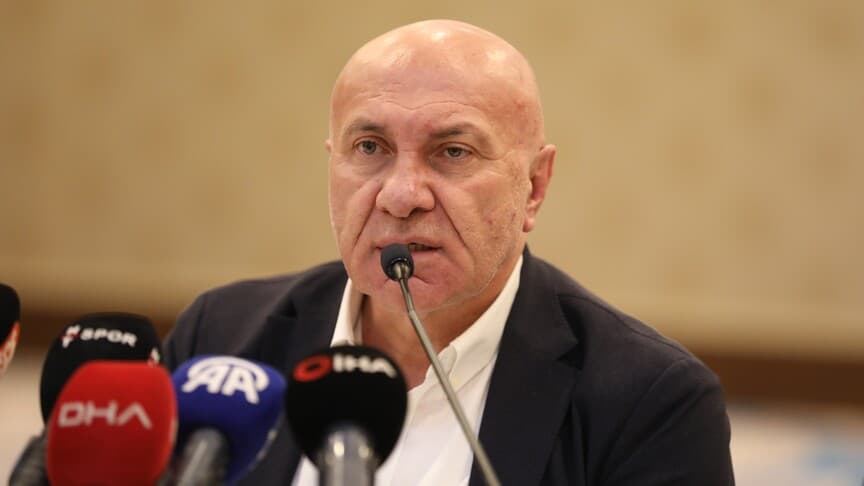 Samsunspor, transfer çalışmalarını dünya genelinde sürdürüyor
