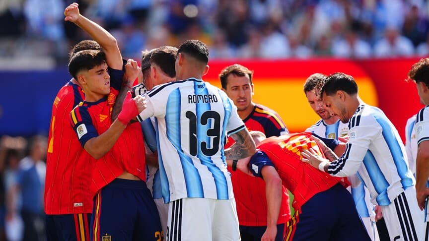 FIFA, Dünya Kupası finali sonrası olaylar için disiplin soruşturması başlattı
