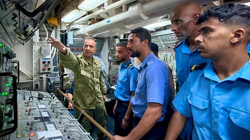 Libya Deniz Kuvvetleri'ne uygulamalı deniz eğitimi verildi