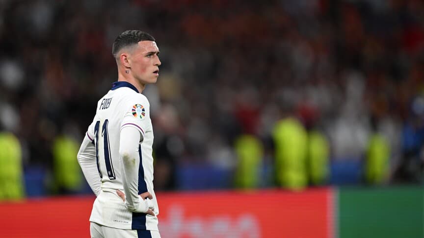Manchester City, Phil Foden'ın sözleşmesini 2030'a kadar uzattı