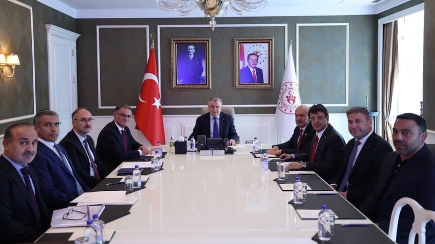 Van Stadyumu ve Yaşam Kompleksi Protokolü İmzalandı
