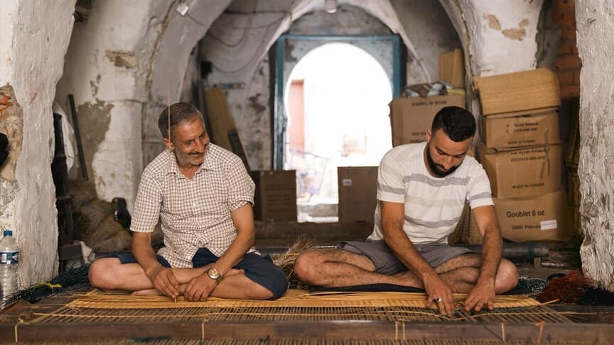 Tunus'ta geleneksel hasır örücülüğü devam ediyor