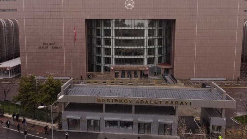 İstanbul'da yeni nesil suç örgütlerine yönelik operasyonda 37 kişi tutuklama talebiyle mahkemeye sevk edildi