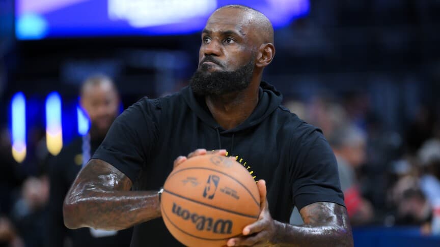 LeBron James, gelecek sezon Philadelphia 76ers'ta oynayacak
