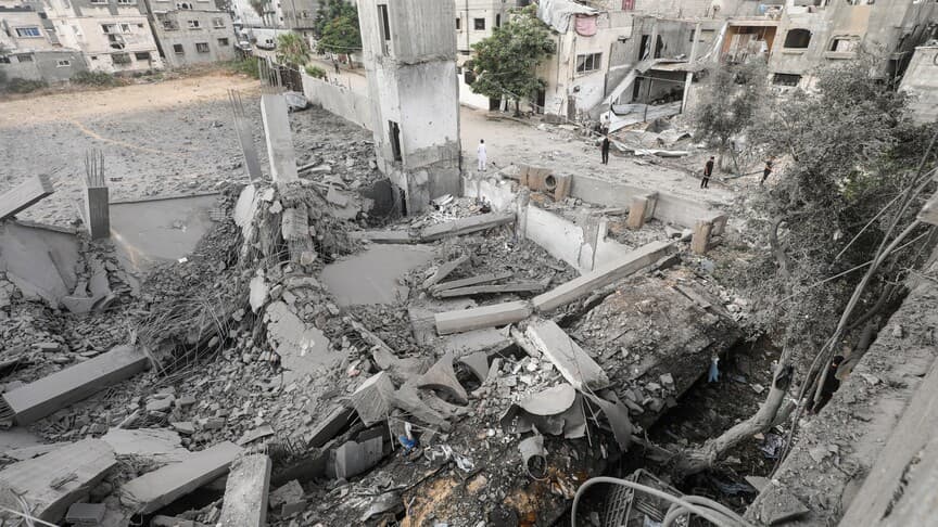 İsrail'in Gazze'deki saldırısında 4 Filistinli yaralandı