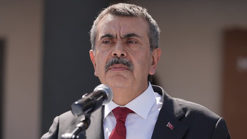 Milli Eğitim Bakanı Tekin: Geçmişimizi çocuklarımıza anlatmalıyız