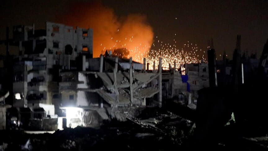 İsrail'in Gazze'ye düzenlediği saldırılarda 4 Filistinli yaralandı
