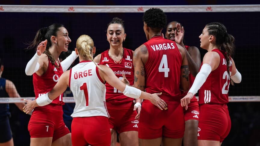 A Milli Kadın Voleybol Takımı, Milletler Ligi'nde şampiyonluk kazandı