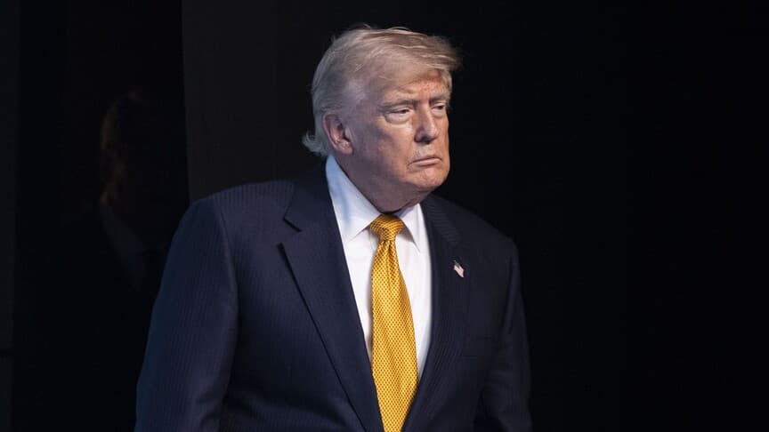 Trump, İran'a saldırı iddialarını yalanladı