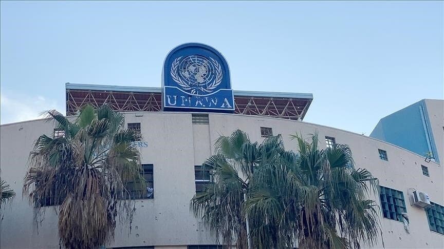 İsrail ordusu, Doğu Kudüs'teki UNRWA eğitim merkezine baskın yaptı