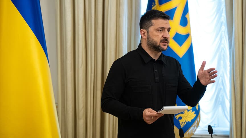 Zelenskiy, Rusya'daki petrol tesislerine ve ihracat terminaline saldırı düzenlediklerini açıkladı