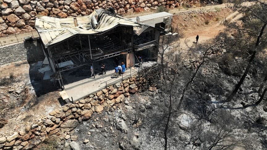 Fethiye'deki orman yangınında hasar tespit çalışmaları sürüyor