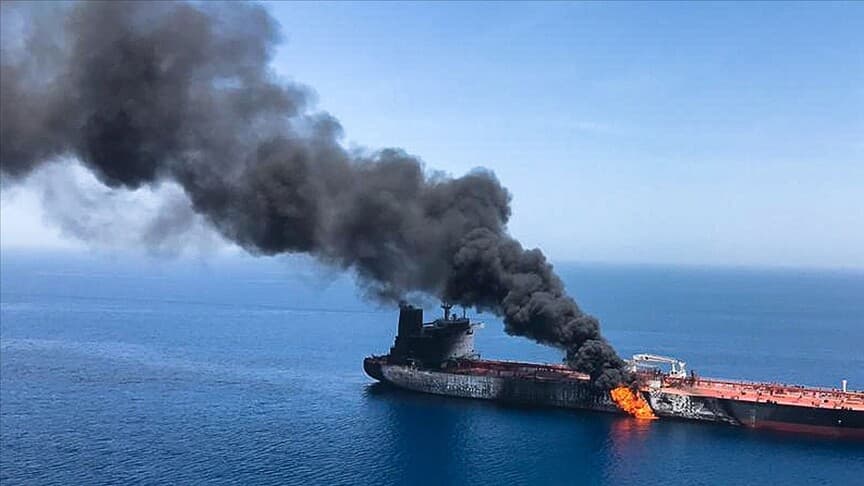 Husiler, Suudi Arabistan'a ait petrol tankerini hedef aldıklarını açıkladı
